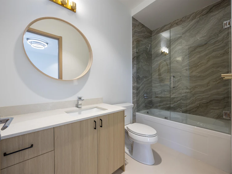 9240 Saunders Road, Richmond, BC, V7A 2B1 - 27