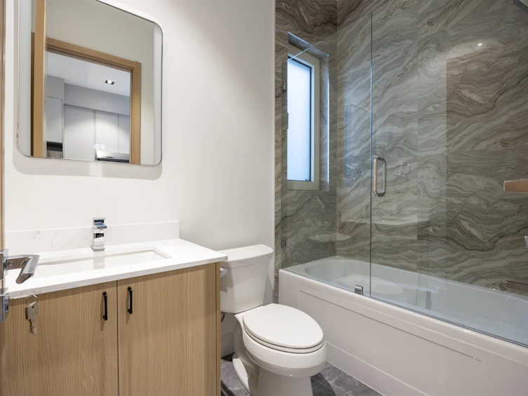 9240 Saunders Road, Richmond, BC, V7A 2B1 - 23