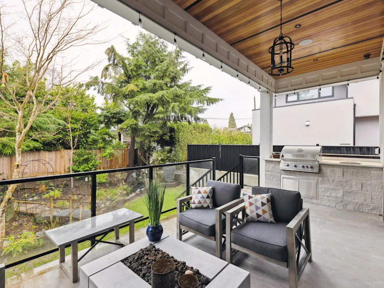 939 Forest Hills Drive, North Vancouver, BC, V7R 1M9 - 19