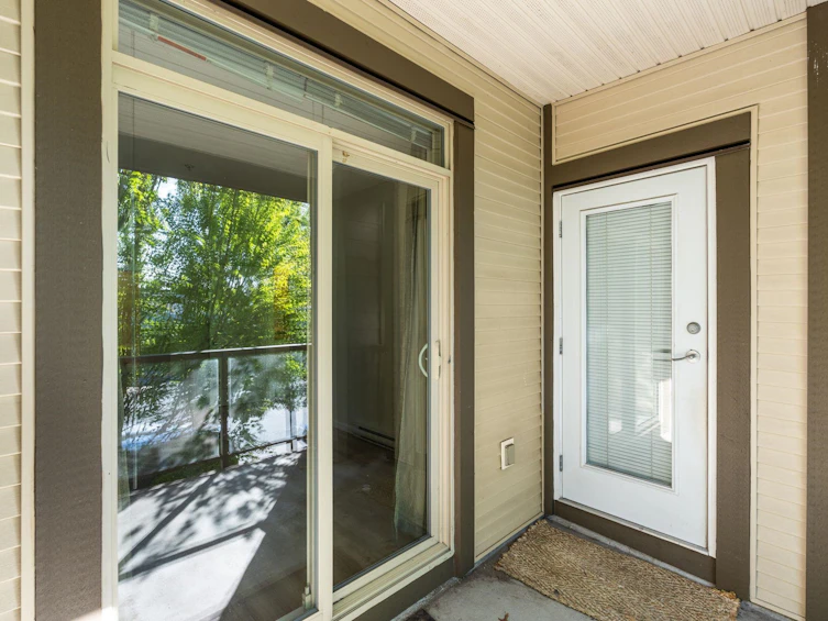 218-15322 101 Avenue, Surrey, BC, V3R 4G9 - 30
