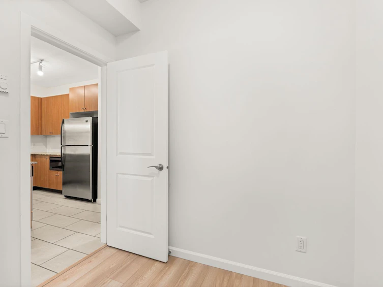218-15322 101 Avenue, Surrey, BC, V3R 4G9 - 24