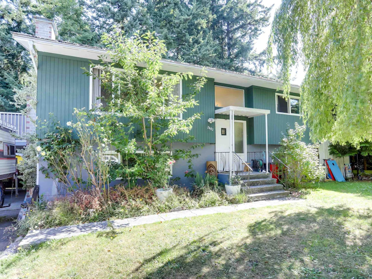 2682 Parkway Drive, Surrey, BC, V4P 1E8 - 2
