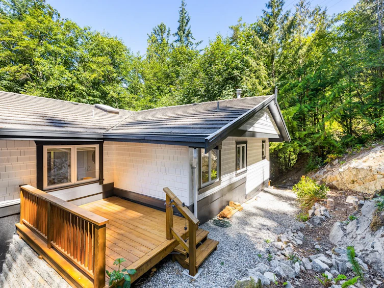 5671 Westport Road, West Vancouver, BC, V7W 1V3 - 36