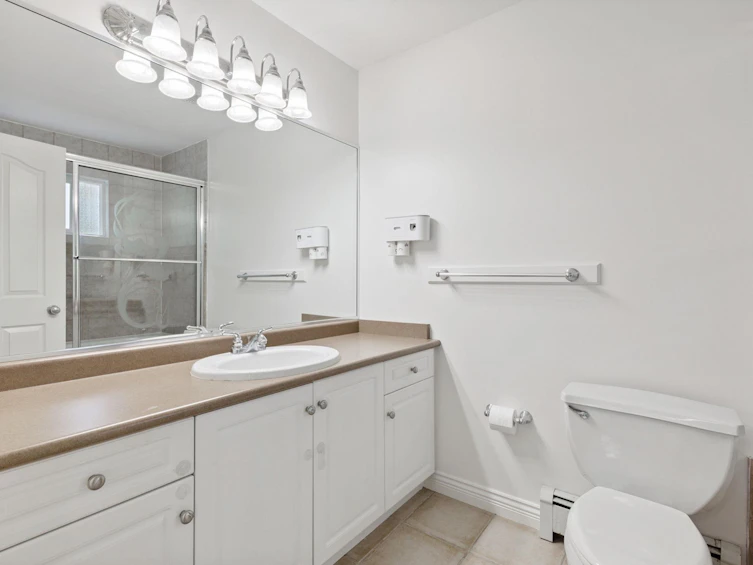 15939 91a Avenue, Surrey, BC, V4N 2X4 - 25
