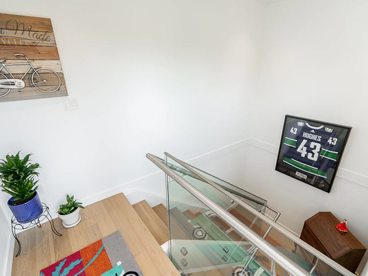102-1205 Harold Road, North Vancouver, BC, V7K 1G5 - 25