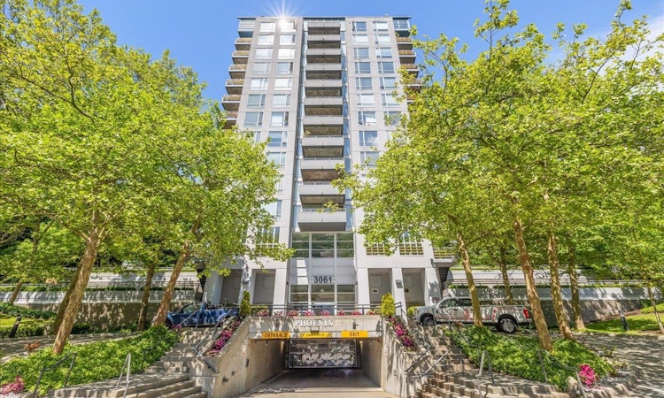 307-3061 E Kent Avenue North