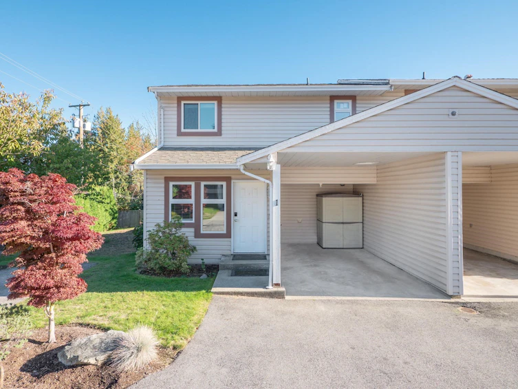 1-765 School Road, Gibsons, BC, V0N 1V9 - 2