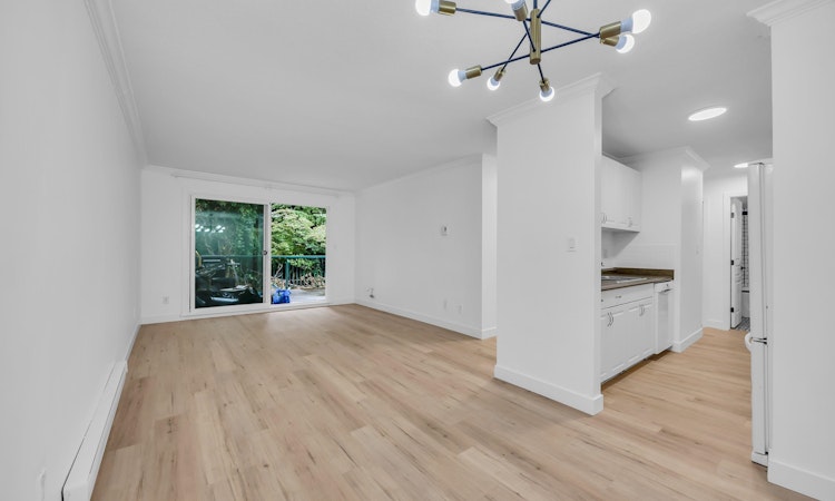 104-33598 George Ferguson Way