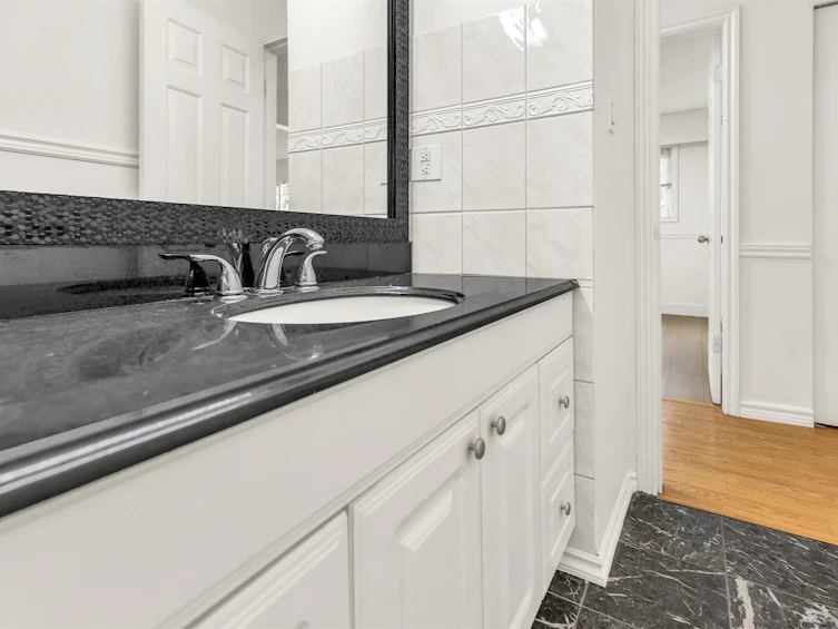 2177 Guilford Drive, Abbotsford, BC, V2S 4Z3 - 17