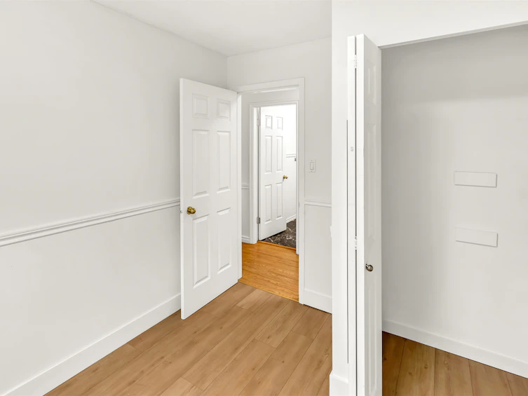 2177 Guilford Drive, Abbotsford, BC, V2S 4Z3 - 8