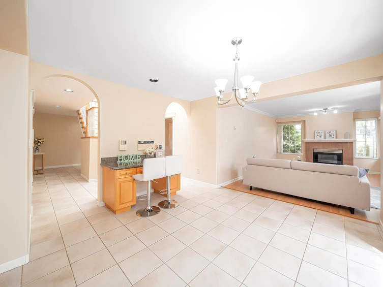 5619 Hankin Drive, Richmond, BC, V7C 5N5 - 9