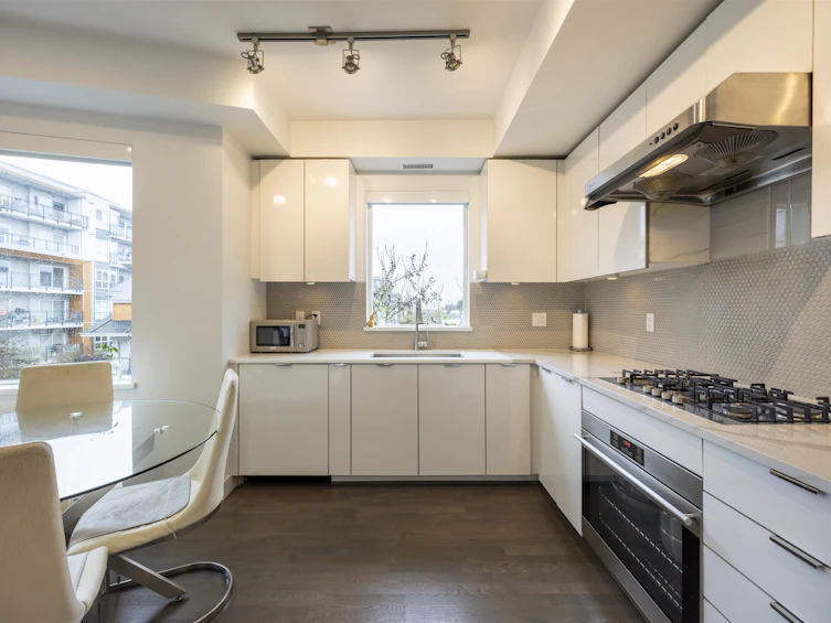 312-10011 River Drive, Richmond, BC, V6X 0N2 - 2