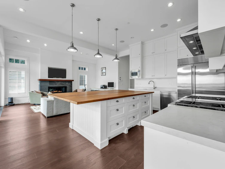 2478 Ottawa Avenue, West Vancouver, BC, V7V 2T1 - 16