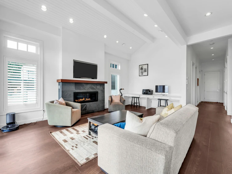 2478 Ottawa Avenue, West Vancouver, BC, V7V 2T1 - 11