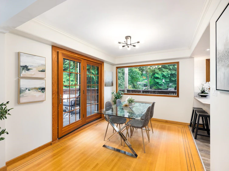 1561 Merlynn Crescent, North Vancouver, BC, V7J 2X9 - 7