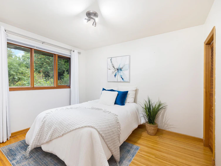 1561 Merlynn Crescent, North Vancouver, BC, V7J 2X9 - 17