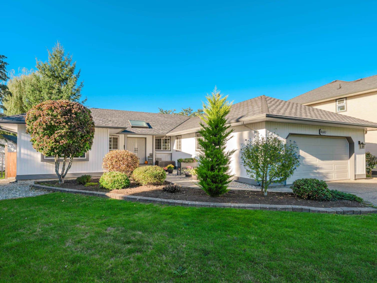 4683 218a Street, Langley, BC, V3A 8H8 - 2