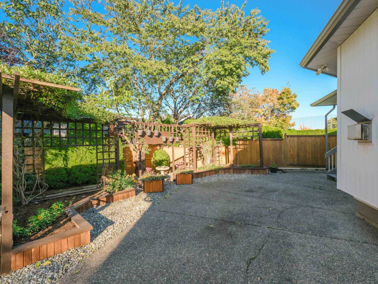 4683 218a Street, Langley, BC, V3A 8H8 - 31