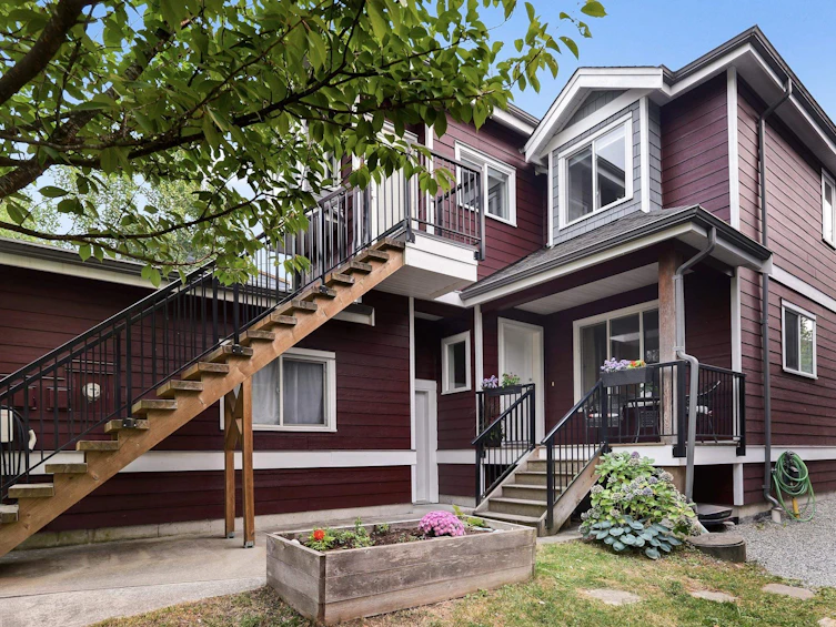 3-40137 Government Road, Squamish, BC, V8B 0N7 - 2
