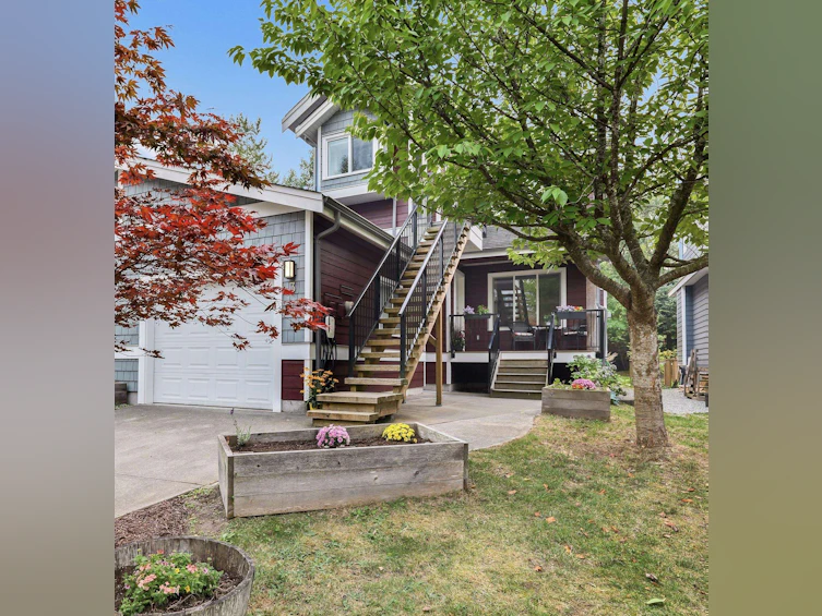 3-40137 Government Road, Squamish, BC, V8B 0N7 - 3