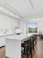 74 4656 Orca Way