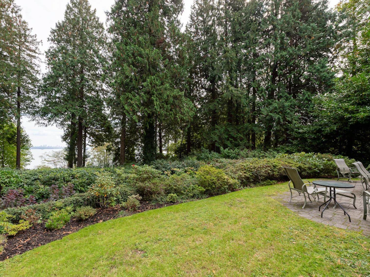 4708 Dogwood Lane, West Vancouver, BC, V7W 1J1 - 33