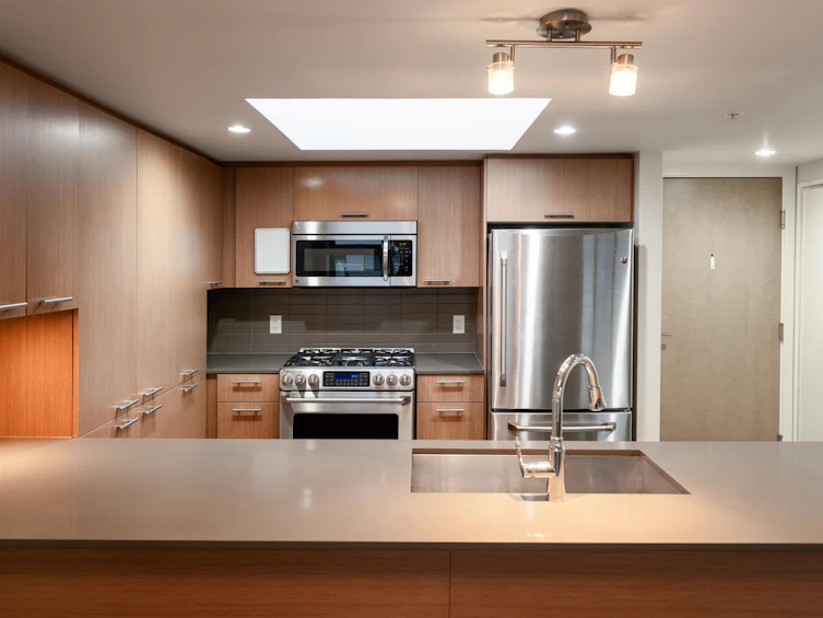 614-95 Moody Street, Port Moody, BC, V3H 0H2 - 3