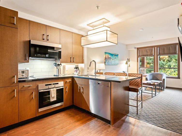 104B-2020 London Lane, Whistler, BC, V8E 0B6 - 7
