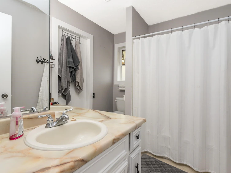 32025 Trembath Avenue, Mission, BC, V2V 1B6 - 17