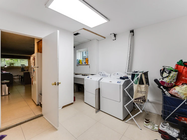 10 N Stratford Avenue, Burnaby, BC, V5B 1K9 - 24