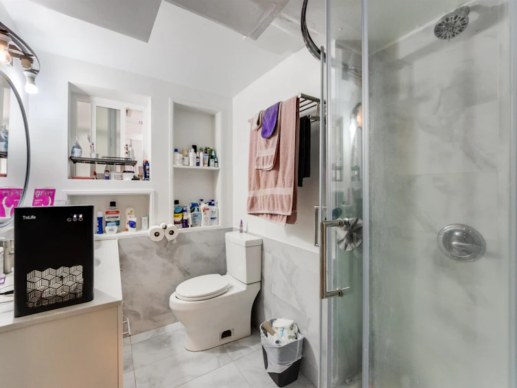 10 N Stratford Avenue, Burnaby, BC, V5B 1K9 - 27