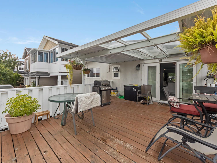 10 N Stratford Avenue, Burnaby, BC, V5B 1K9 - 19