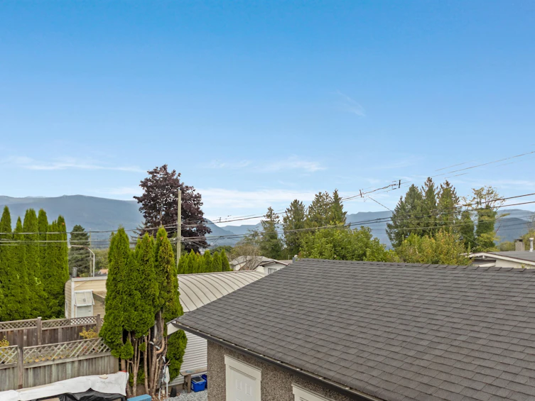 10 N Stratford Avenue, Burnaby, BC, V5B 1K9 - 20