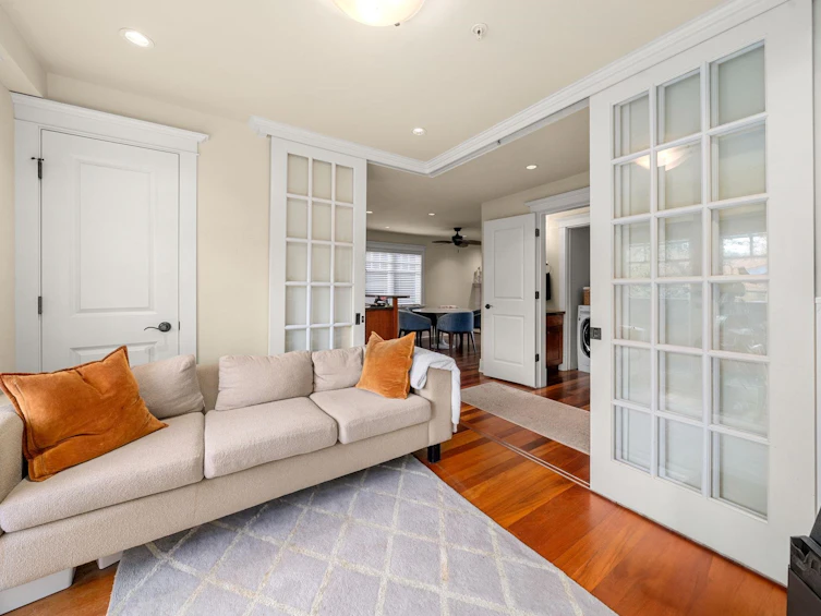 2216 Macdonald Street, Vancouver, BC, V6K 3Y5 - 22