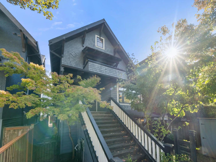 2216 Macdonald Street, Vancouver, BC, V6K 3Y5 - 37
