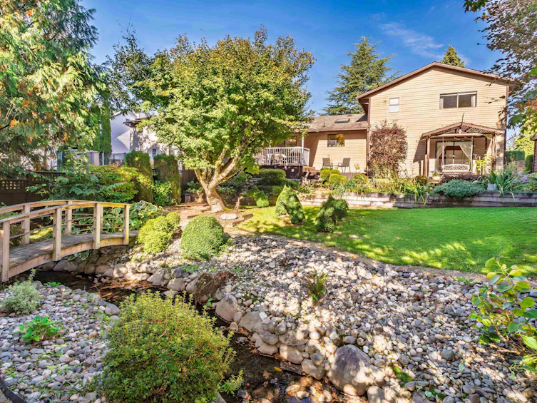 21056 Barker Avenue, Maple Ridge, BC, V2X 8R6 - 22