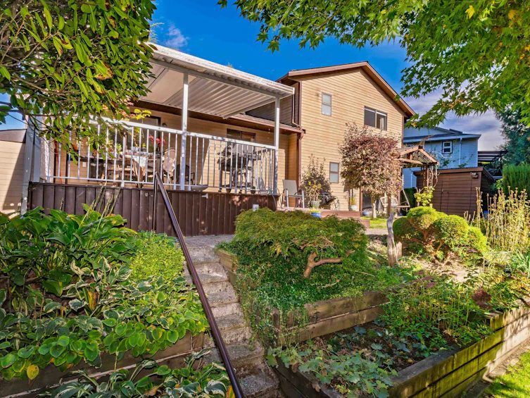 21056 Barker Avenue, Maple Ridge, BC, V2X 8R6 - 20
