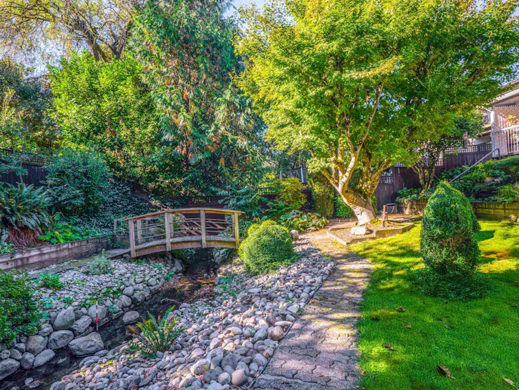 21056 Barker Avenue, Maple Ridge, BC, V2X 8R6 - 32