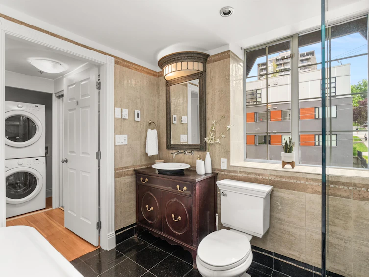 307-1311 Beach Avenue, Vancouver, BC, V6E 1V6 - 25