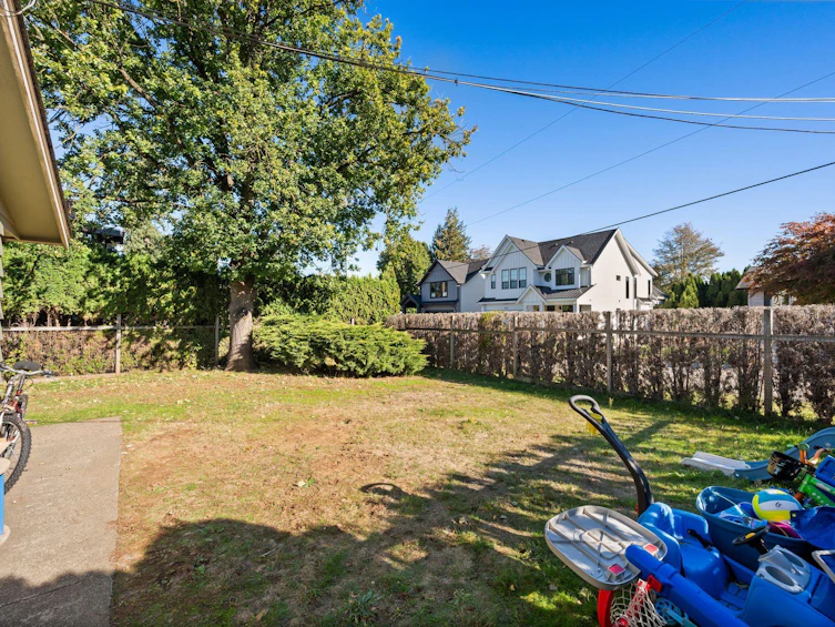 33297 Shelley Avenue, Abbotsford, BC, V2S 1A6 - 35