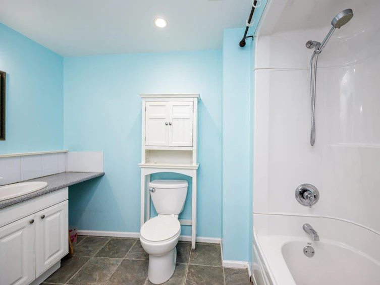 1427 Appin Road, North Vancouver, BC, V7J 2T4 - 25