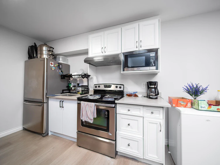 6138 Carson Street, Burnaby, BC, V5J 2Z9 - 30