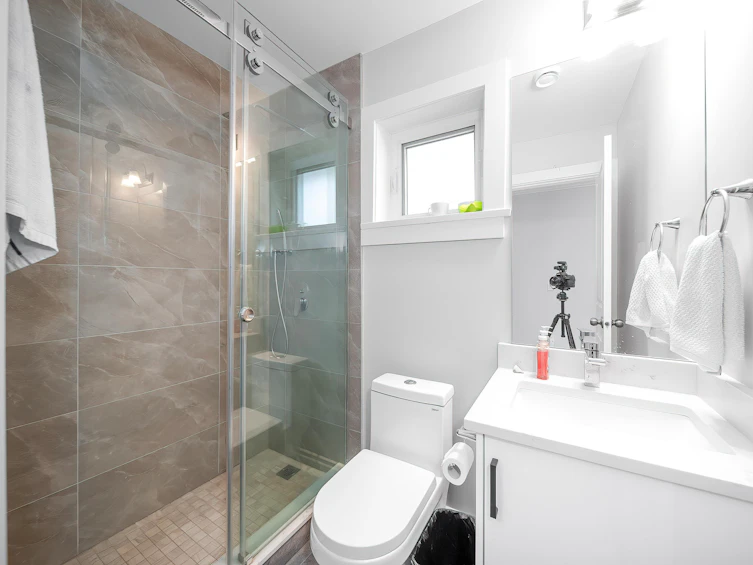 6138 Carson Street, Burnaby, BC, V5J 2Z9 - 29