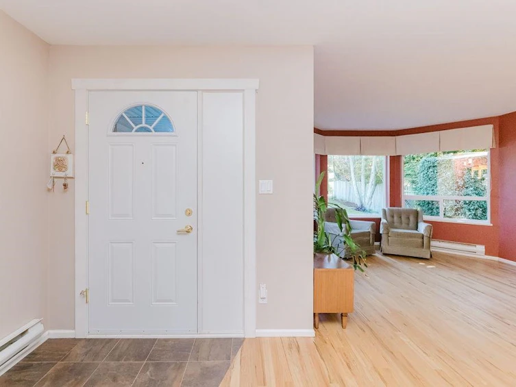 4963 Laurel Avenue, Sechelt, BC, V7Z 0B7 - 8