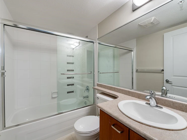 22-188 Sixth Street, New Westminster, BC, V3L 2Z9 - 26