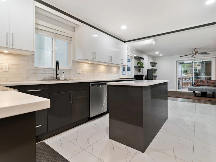 12599 62b Avenue, Surrey, BC, V3X 3M9 - 8