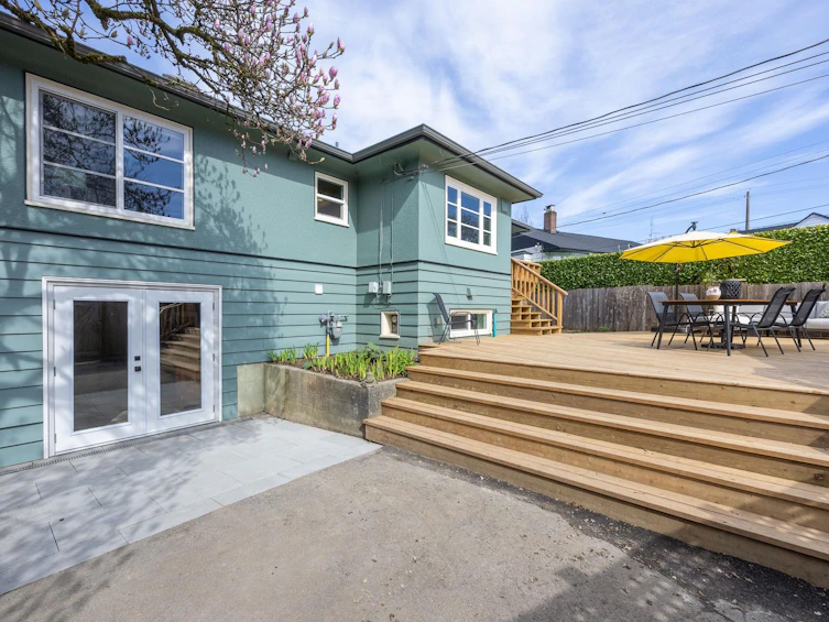 106 College Court, New Westminster, BC, V3L 1K9 - 24
