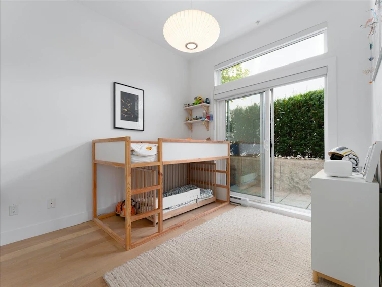 352 E 7th Avenue, Vancouver, BC, V5T 3L8 - 17