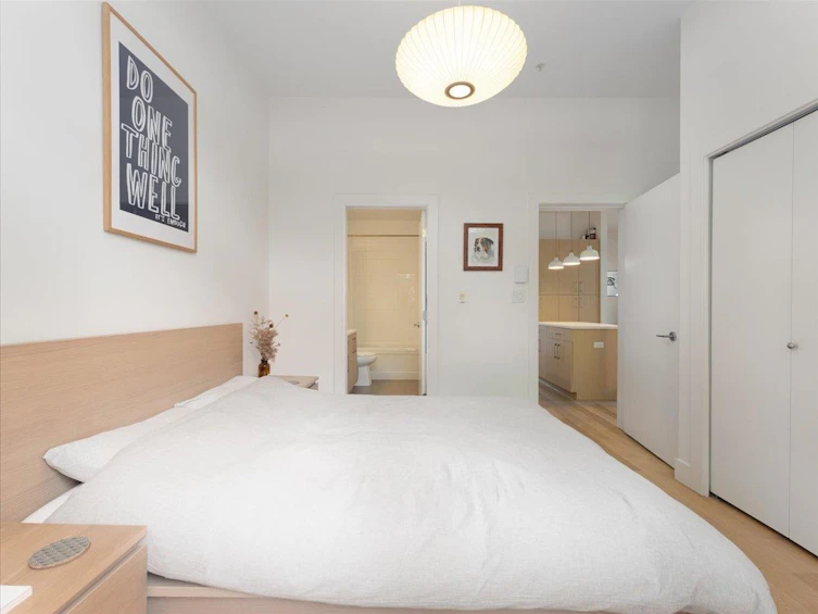 352 E 7th Avenue, Vancouver, BC, V5T 3L8 - 14