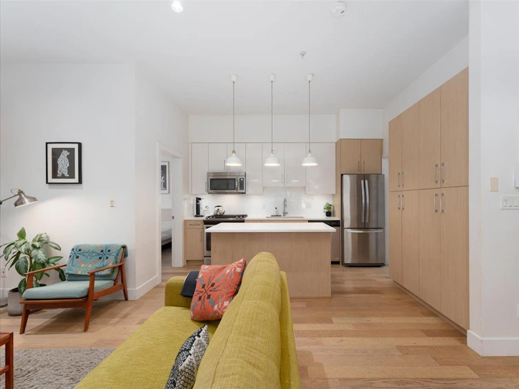 352 E 7th Avenue, Vancouver, BC, V5T 3L8 - 12